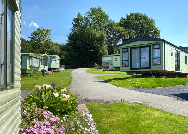Llwyn yr Helm Caravan & Camping Park (7)