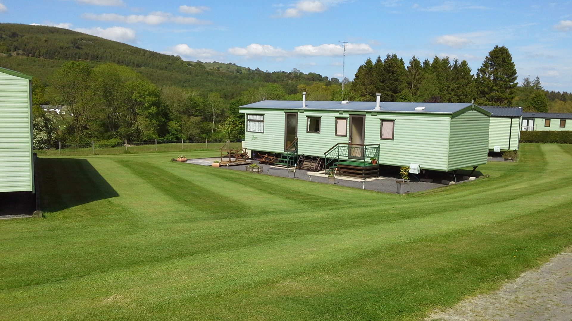 Parc-Llwydiarth-Caravan-Park10